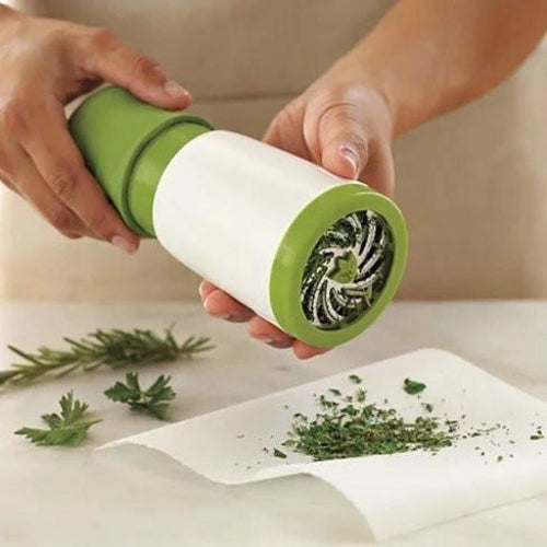 AromaLock™ Fresh Herb & Garlic Mincer